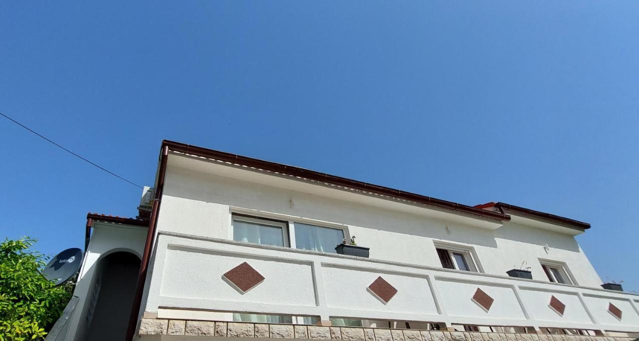 Apartman Sanja Kampor Exterior foto
