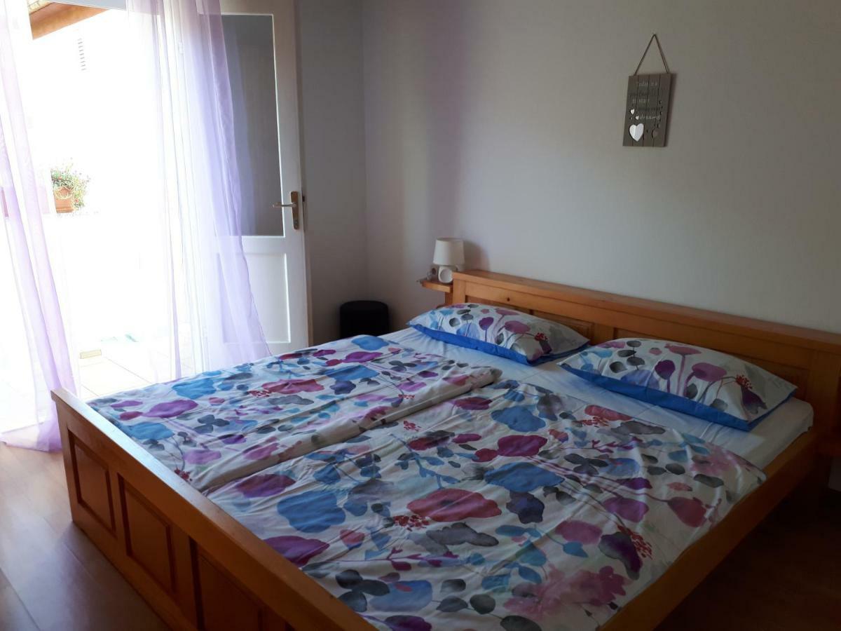 Apartman Sanja Kampor Exterior foto